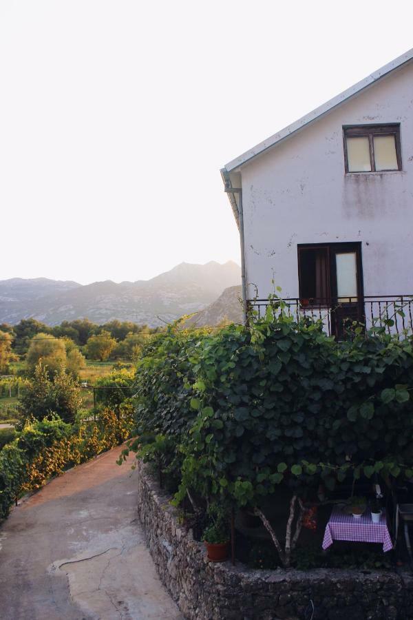 Studio And Winery Kalimut Virpazar Ngoại thất bức ảnh